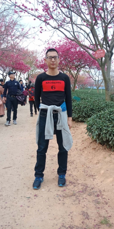 小梁的第二张照片--德化相亲网