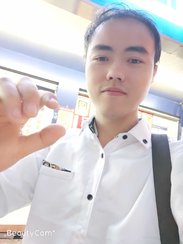 开心就好的第一张照片--德化相亲网