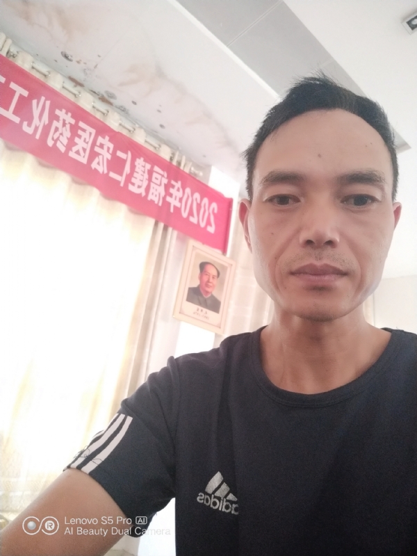 向往彩虹的第三张照片--德化相亲网