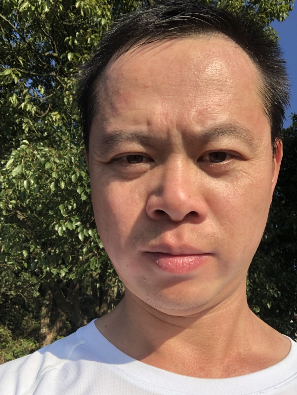 猩猩巨呃的第四张照片--德化相亲网