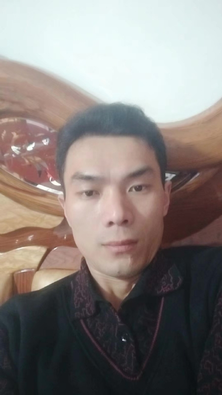 错把真心喂了狗的第四张照片--德化相亲网