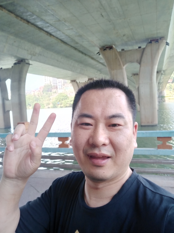 上人的第一张照片--德化相亲网