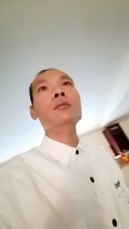 只影向谁去的第五张照片--德化相亲网