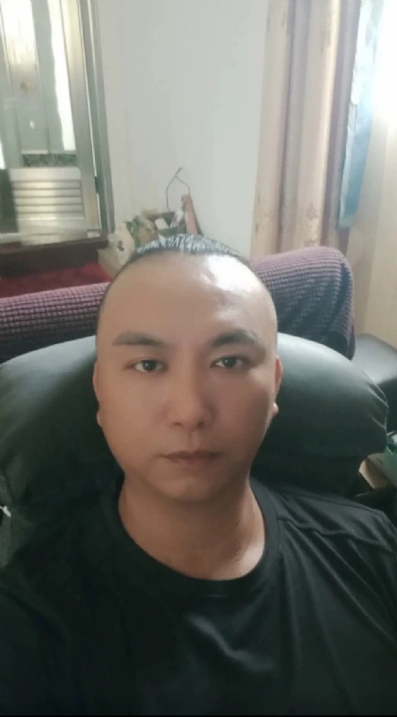 施逸森的第一张照片--德化相亲网