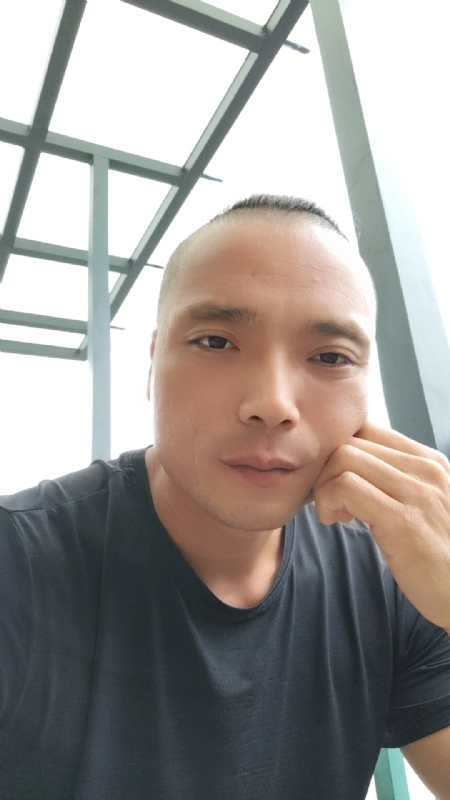 伯爵的第三张照片--德化相亲网